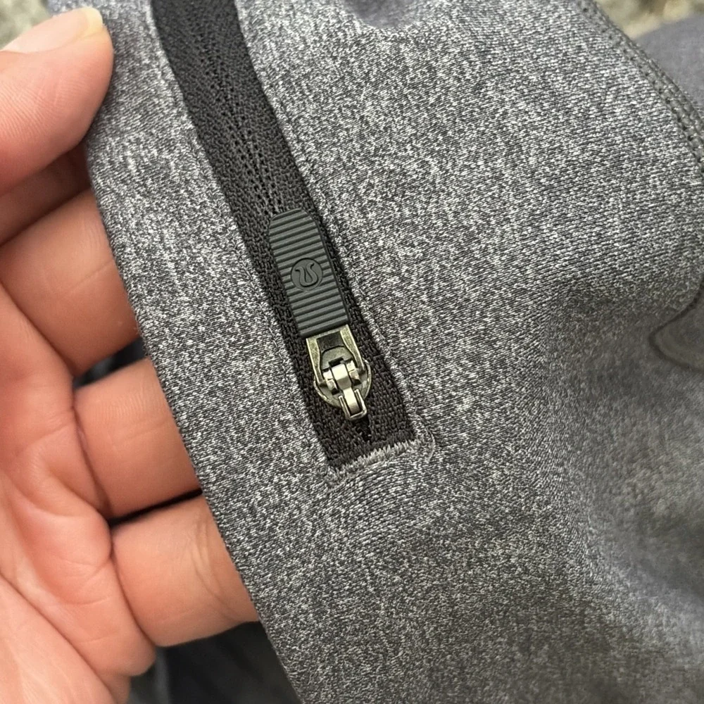 Lululemon Speed Up Tight 28